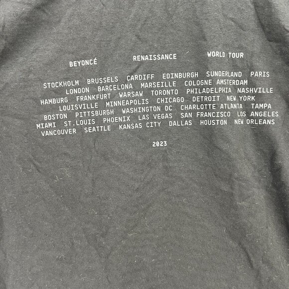 Beyoncé Renaissance World Tour Merch Cowboy Hat T-Shirt - Picture 3 of 6